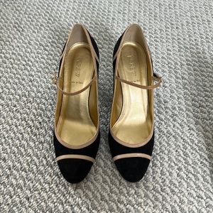 J.Crew 3” suede pumps with patent leather trim. Excellent condition.